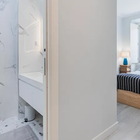 Apartment Principe Real Charm By Lovelystay *