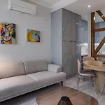 아파트 Principe Real Charm By Lovelystay